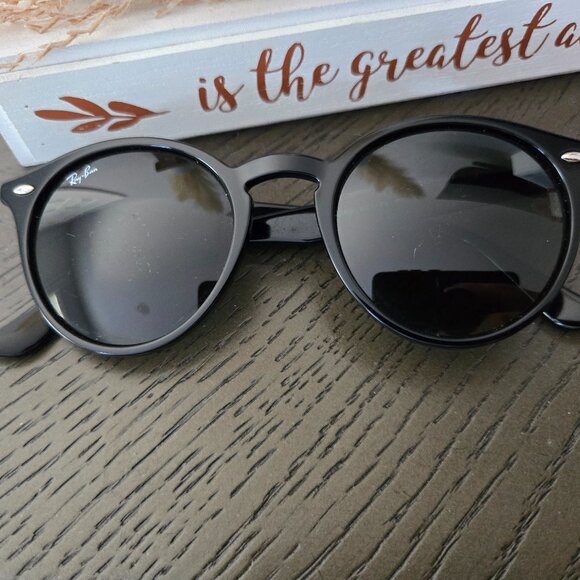 Ray-ban sunglasses - Picture 2 of 15